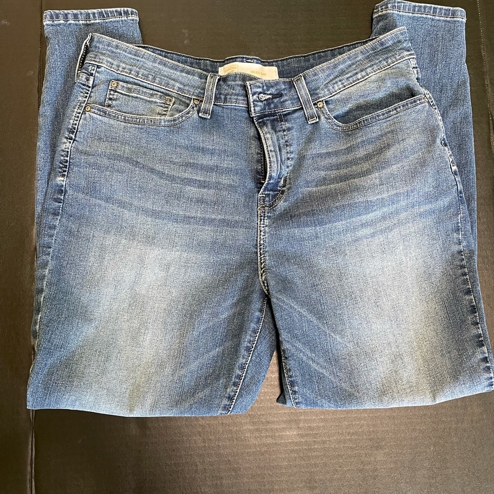 Signature by Levi & Co. Mid Rise Skinny jeans size 14S